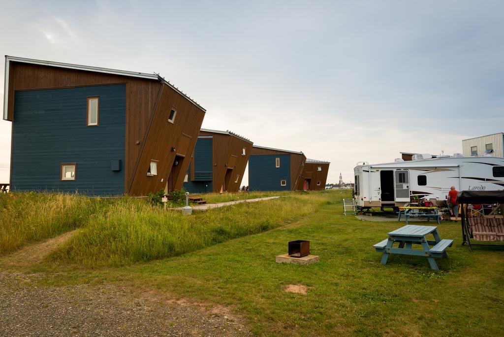 Les Chalets Du Bioparc Bonaventure Exteriör bild